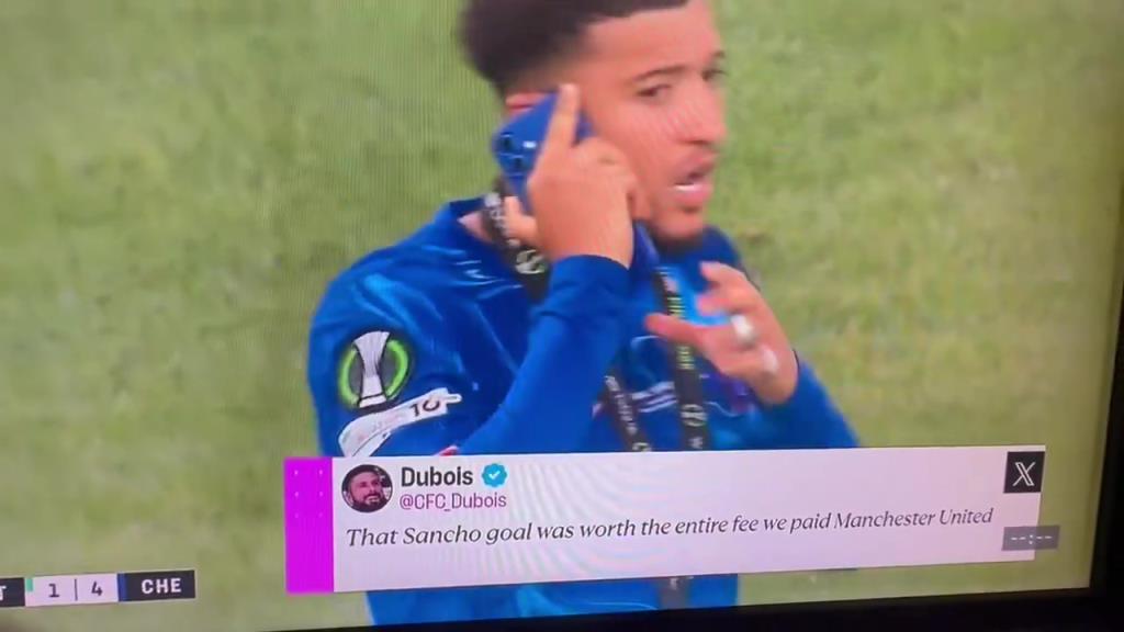 直接攤牌！桑喬賽后在場上煲電話粥，大聲說自己不回曼聯(lián)